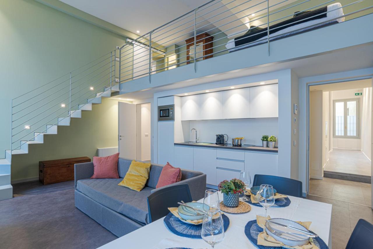 Suite Del Duomo - By Myhomeincomo Exterior photo
