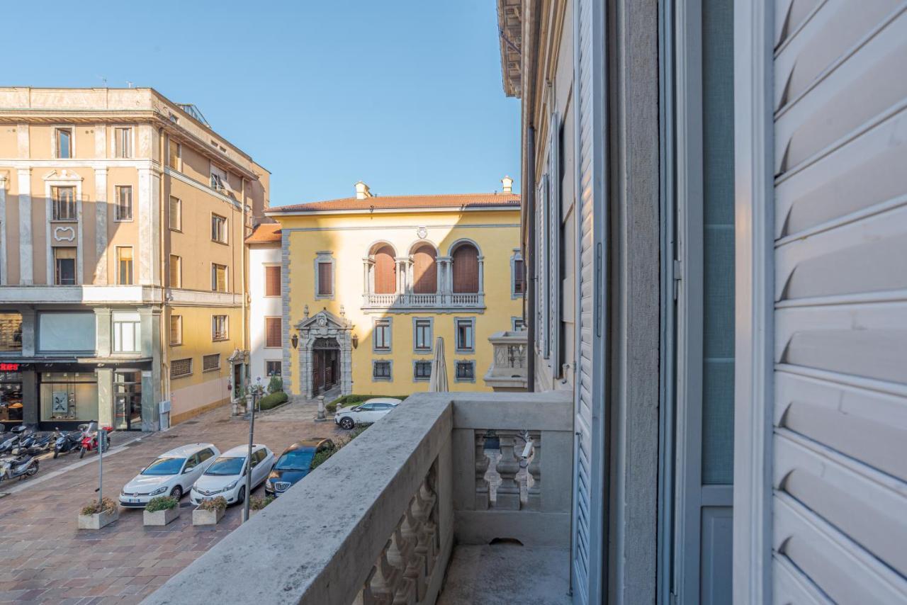 Suite Del Duomo - By Myhomeincomo Exterior photo
